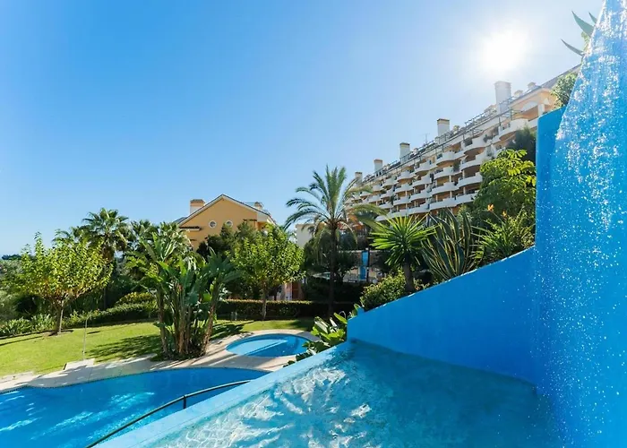 Senorio De Aloha 3 Bedroom Duplex Within Walking Distance To Puerto Banus Appartamento Marbella